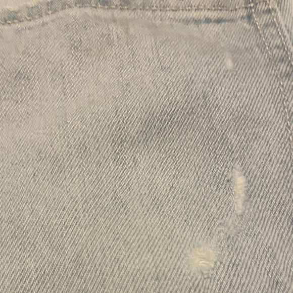 OLD NAVY distressed denim shorts 16 - Picture 5 of 7